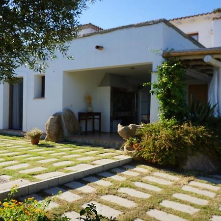 Li Petri Manni Acomodação com café da manhã Olbia Exterior foto
