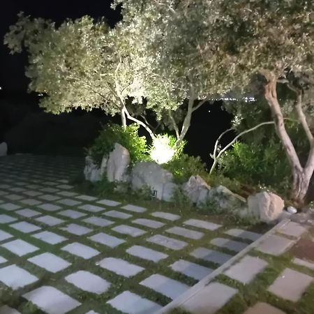 Li Petri Manni Acomodação com café da manhã Olbia Exterior foto