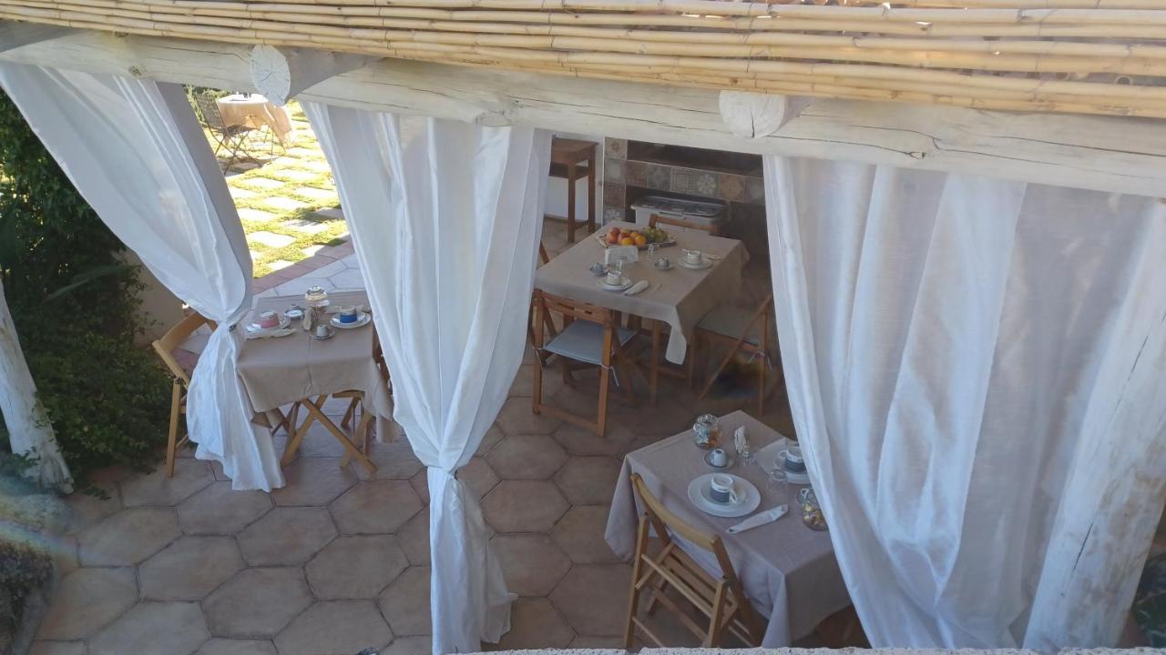 Li Petri Manni Acomodação com café da manhã Olbia Exterior foto